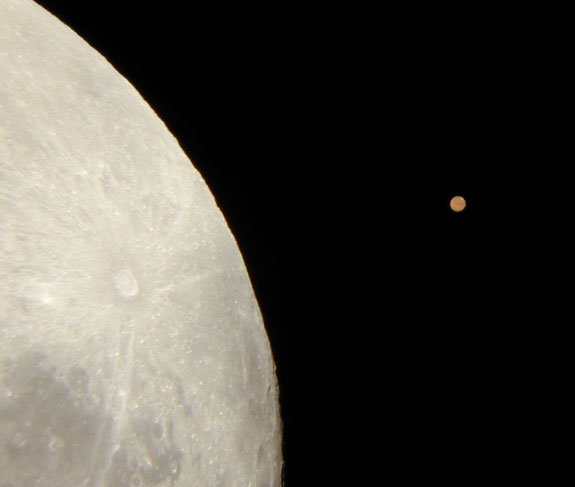月と火星